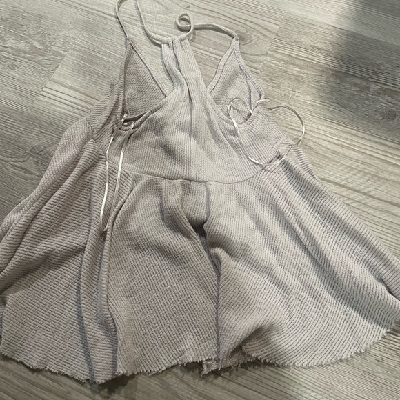 Lilac/Grey flowy tank top - Picture 2 of 3